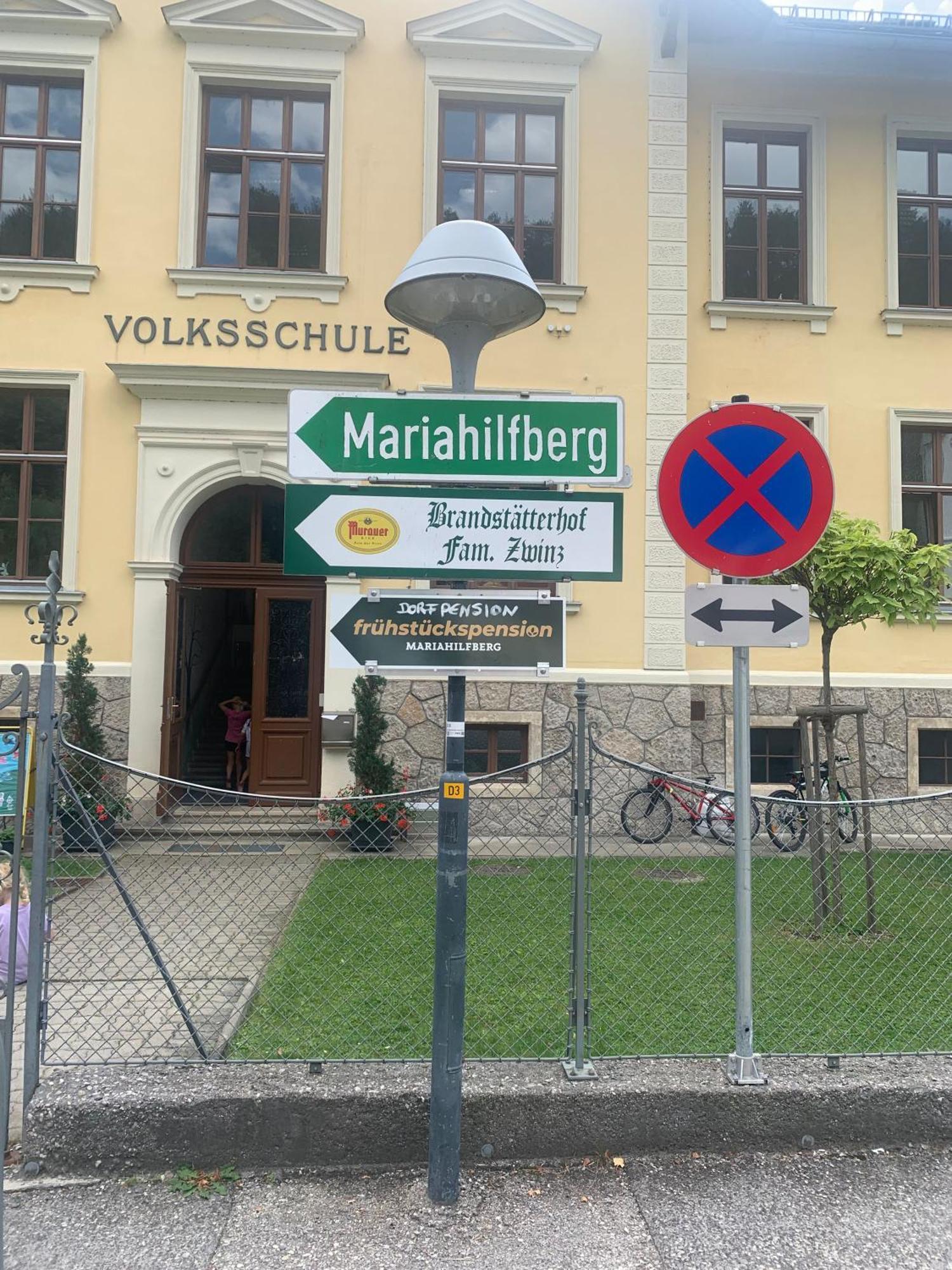 Dorfpension Mariahilfberg Gutenstein Exterior photo